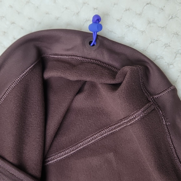 Nwt Lululemon Tech Fleece Hiking 1/4 Zip Pullover - Picture 9 of 11